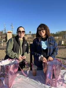 feeding arizona volunteers
