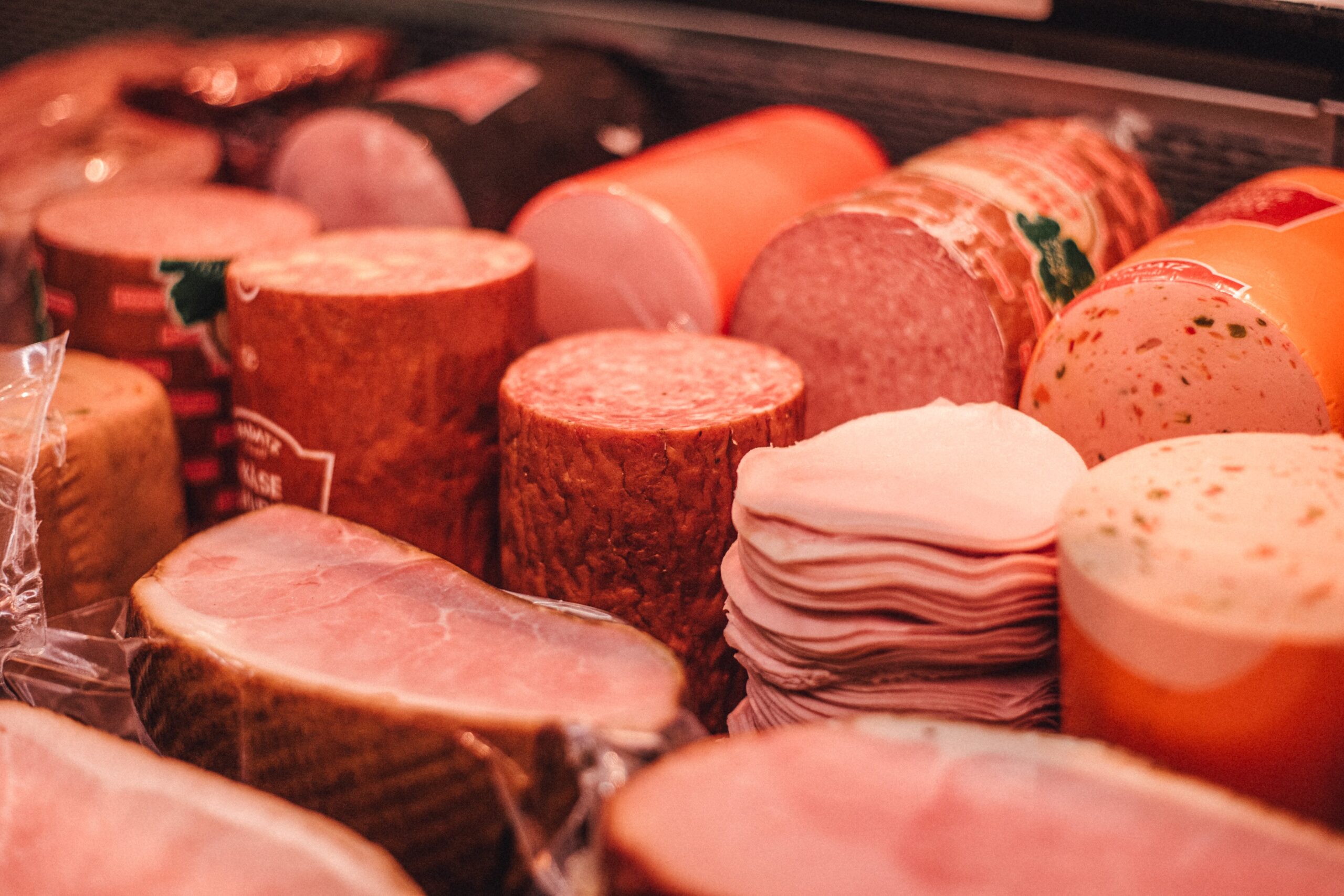 image of deli meat for listeria blog