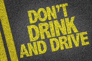 don't drink and drive message on road